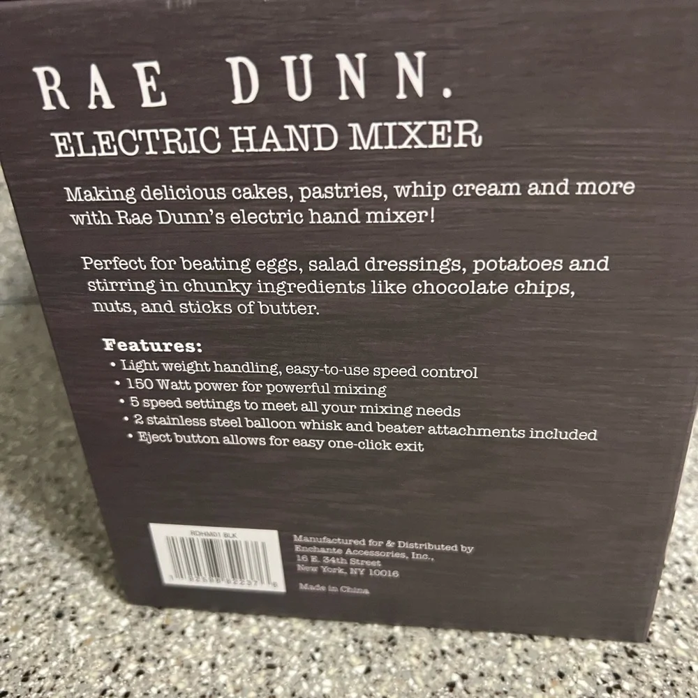 RAE DUNN.. MIXER